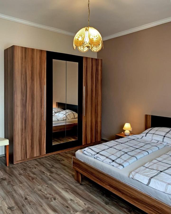 Hanna Apartman Balatonlelle Exterior foto