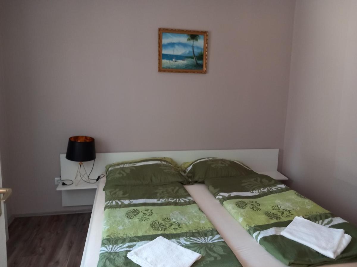 Hanna Apartman Balatonlelle Exterior foto