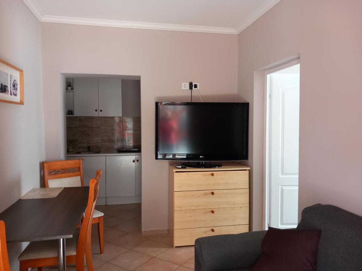 Hanna Apartman Balatonlelle Exterior foto